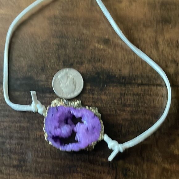 Row Purple Agate Handmade necklace On leather adjustable strings - Picture 4 of 4